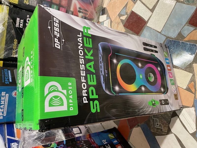 Акустична переносна Bluetooth колонка Dipaoer DP-2852 з 2 радіомікрофонами 2х8" 160 Вт FM, USB, AUX, RGB 2228-2852 фото