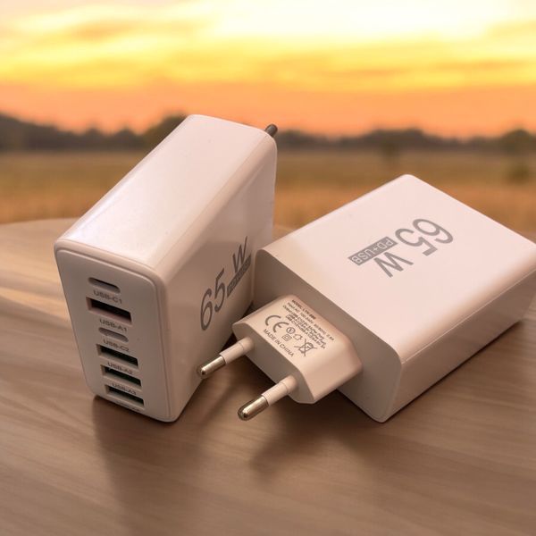 Зарядний пристрій живлення Блок живлення 65W 4 USB + 2 Type-C Швидка зарядка 2200-1766 фото